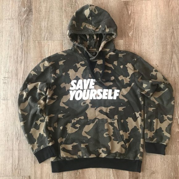 zara camo hoodie